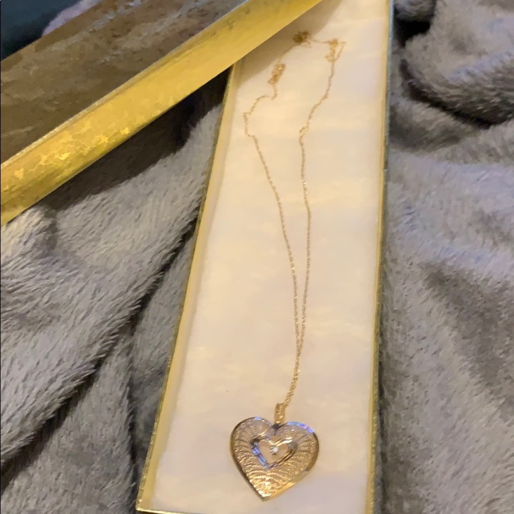 14k heart  necklace